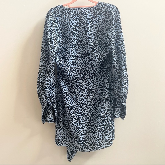 Les Reveries Silk Long Sleeve Mini Wrap Dress in Blue Leopard - Picture 13 of 14